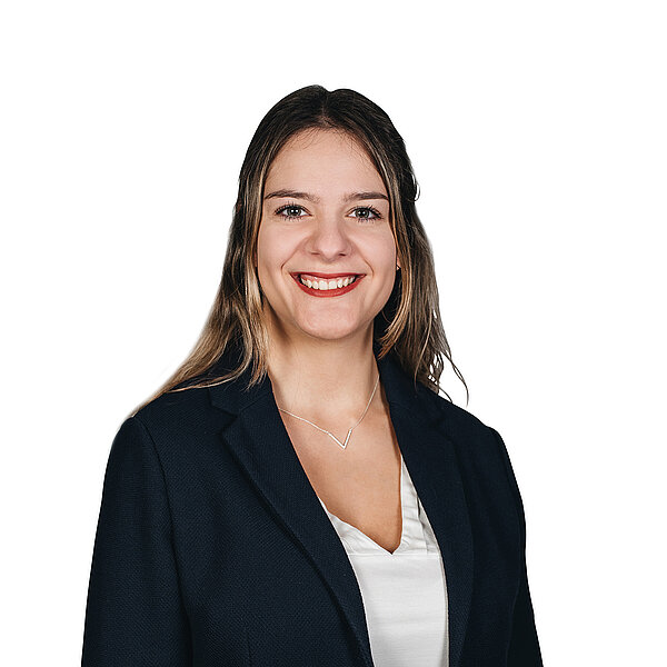 Ansprechpartnerin Carolin Nemecek – Karriereberatung bei Ingenics Services 